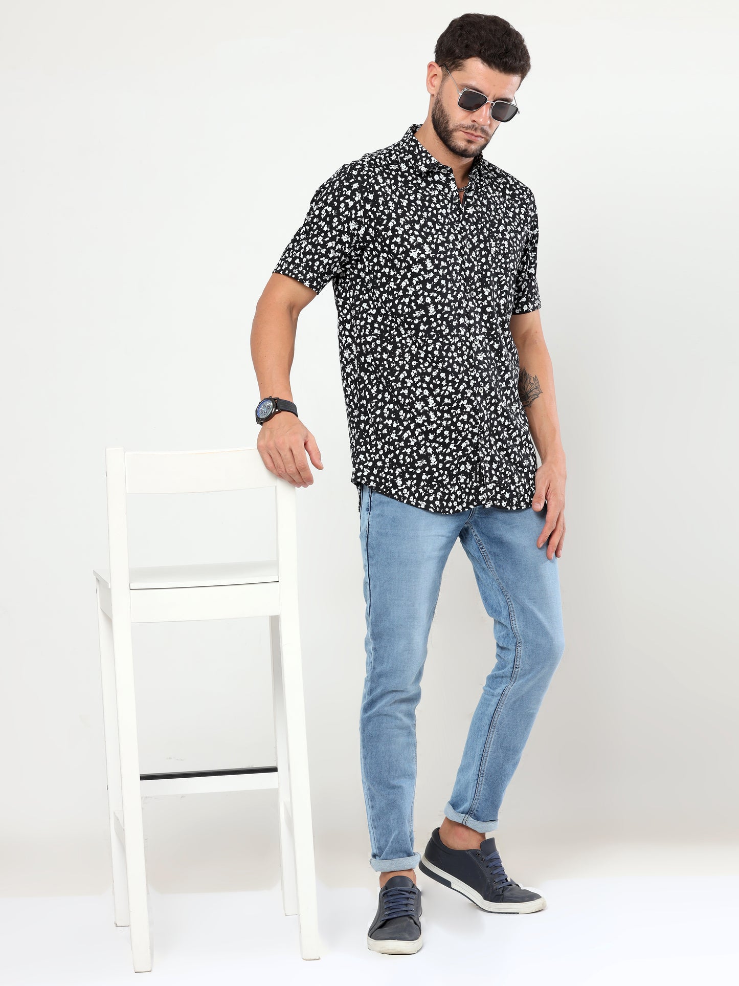 Onfire half sleeves floral print black white