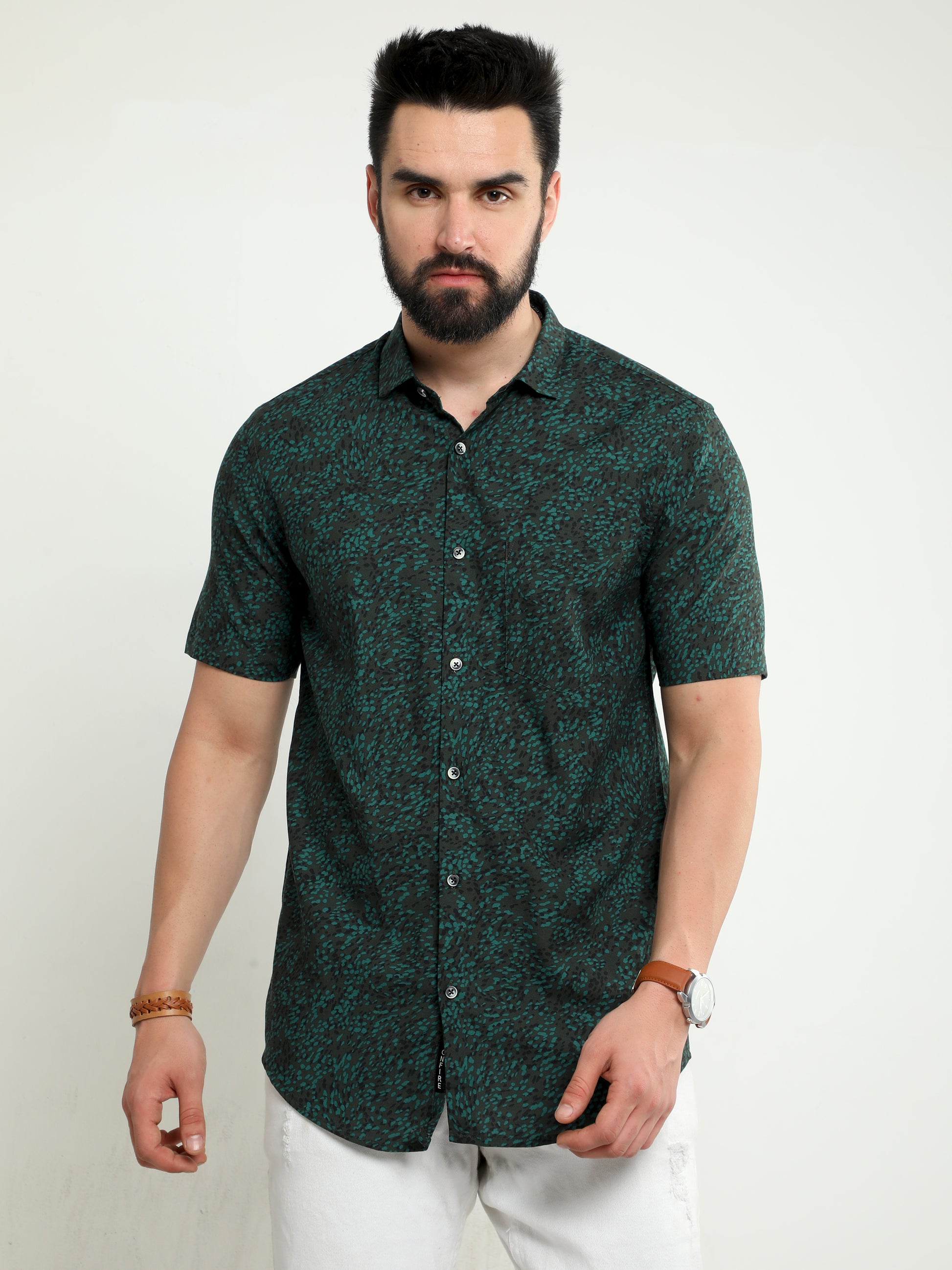 Onfire half sleeves spot dot print bottle green